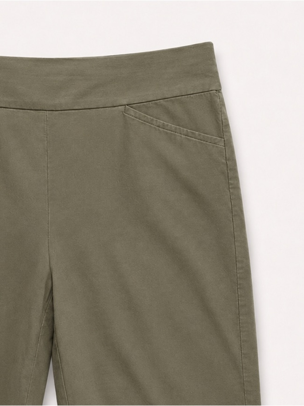 Chico’s • Perfect Stretch Shorts in Olive Green - Pull On Style - 9” Inseam - Picture 5 of 11